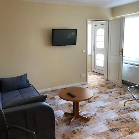 胡贝托斯汉玛赫酒店 2*