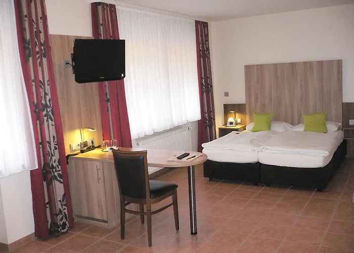 Hotel Hubertus Hamacher 2*